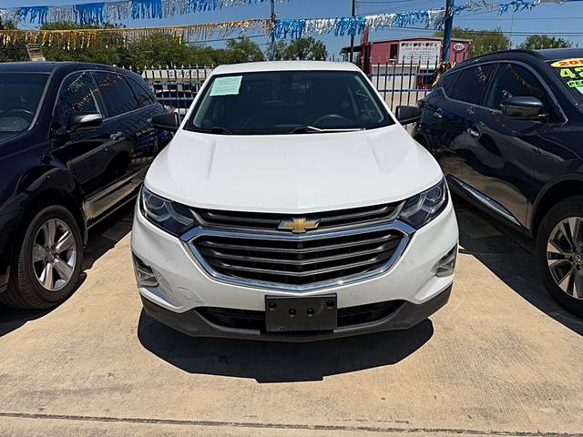 2019 Chevrolet Equinox LS FWD photo