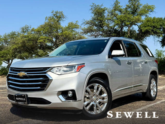 2018 Chevrolet Traverse High Country AWD photo