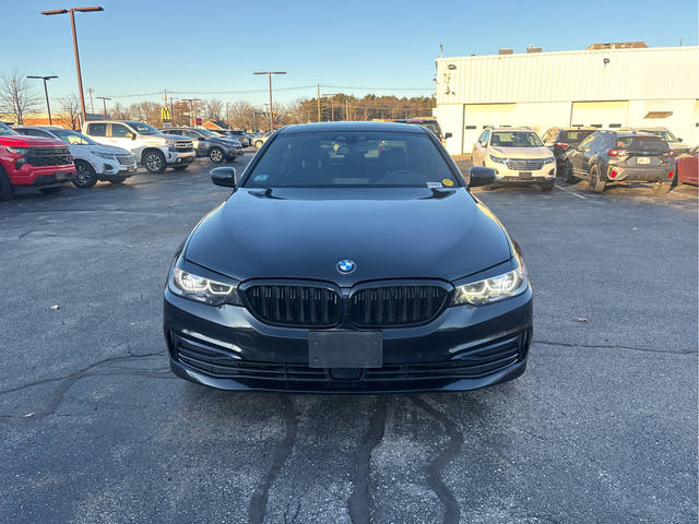 2019 BMW 5 Series 530i xDrive AWD photo