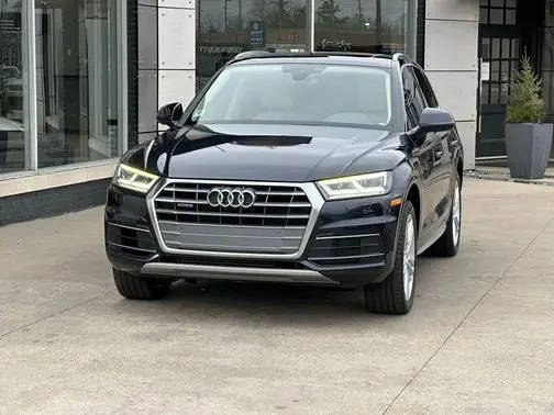 2018 Audi Q5 Tech Premium Plus AWD photo