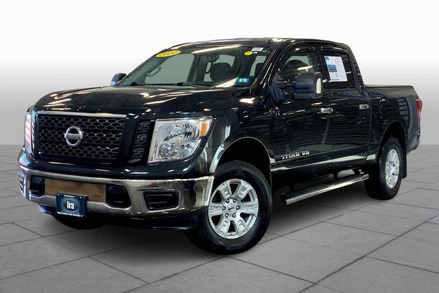 2019 Nissan Titan SV 4WD photo