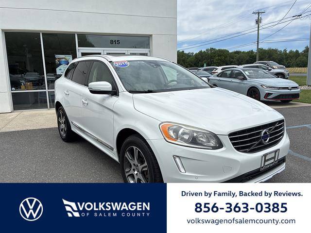 2015 Volvo XC60 T6 AWD photo