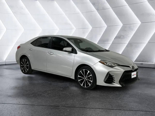 2019 Toyota Corolla SE FWD photo
