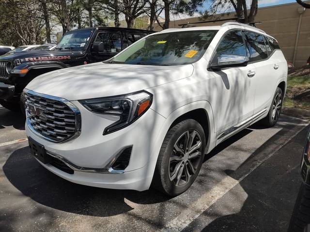 2019 GMC Terrain Denali AWD photo