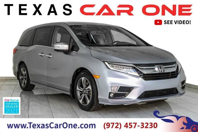 2019 Honda Odyssey Touring FWD photo