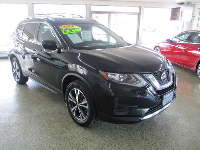 2019 Nissan Rogue SV AWD photo
