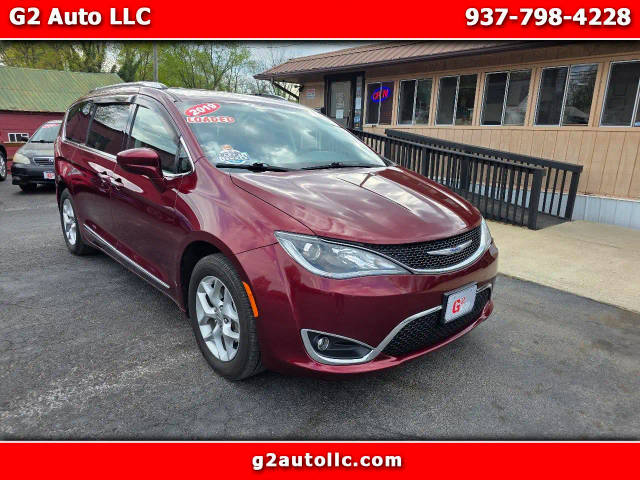 2019 Chrysler Pacifica Minivan Touring L FWD photo