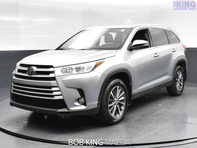 2019 Toyota Highlander XLE AWD photo