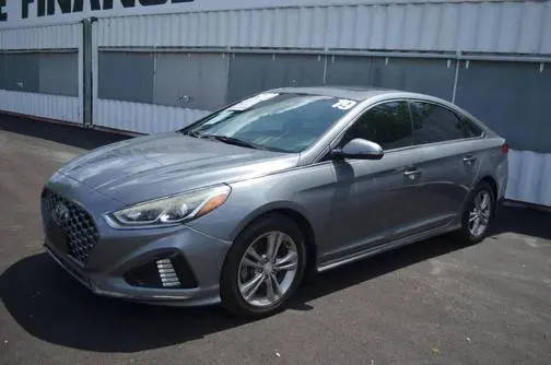 2019 Hyundai Sonata Sport FWD photo