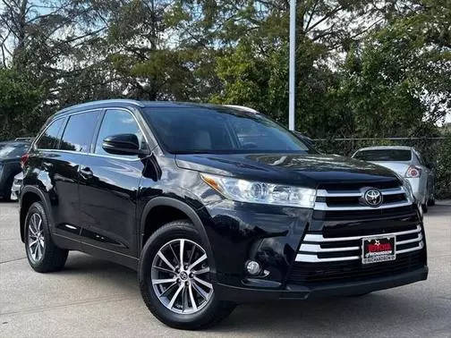 2019 Toyota Highlander XLE AWD photo