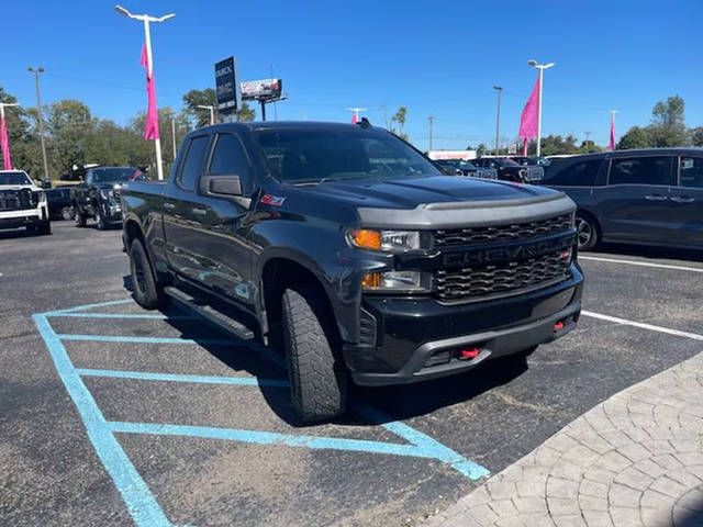 2019 Chevrolet Silverado 1500 Custom Trail Boss 4WD photo