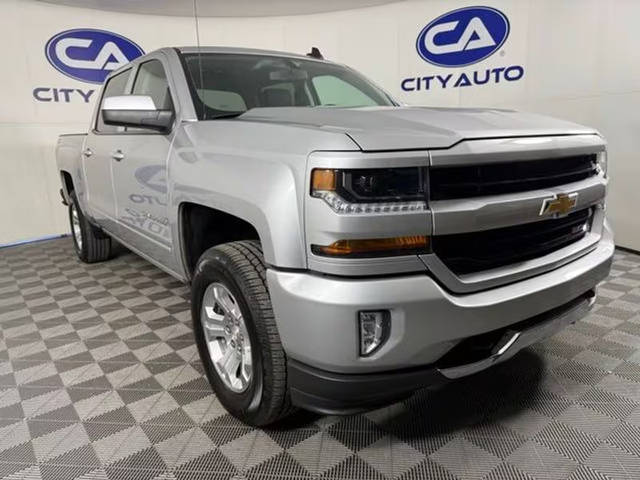 2018 Chevrolet Silverado 1500 LT 4WD photo