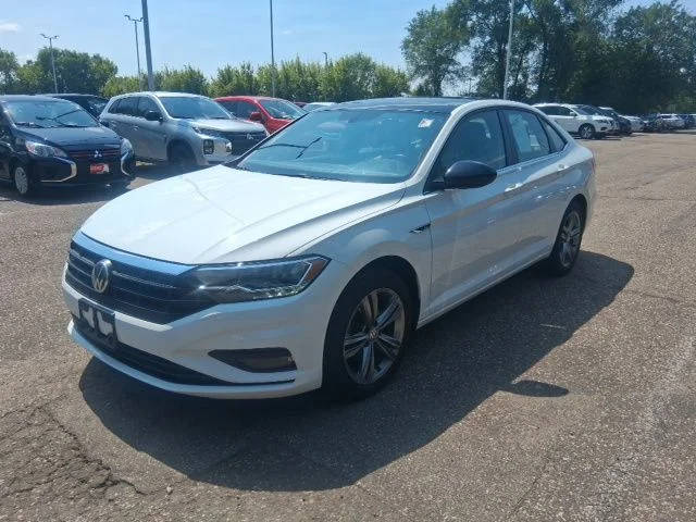 2019 Volkswagen Jetta R-Line FWD photo