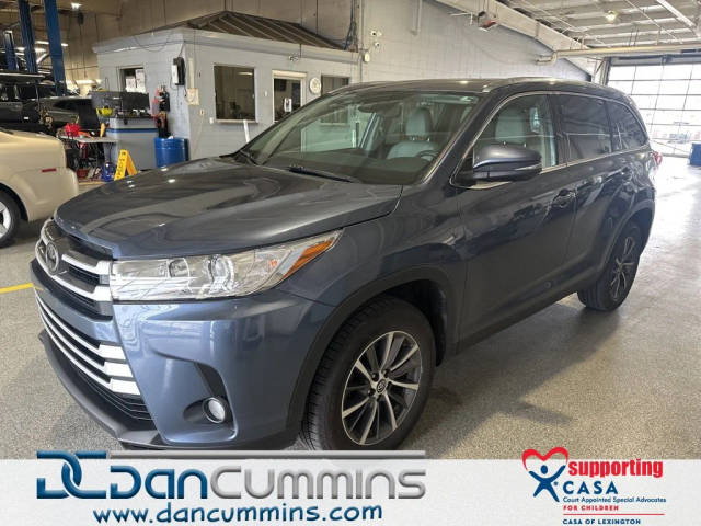 2019 Toyota Highlander XLE FWD photo
