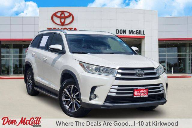 2019 Toyota Highlander XLE FWD photo