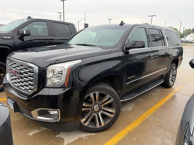 2019 GMC Yukon XL Denali 4WD photo