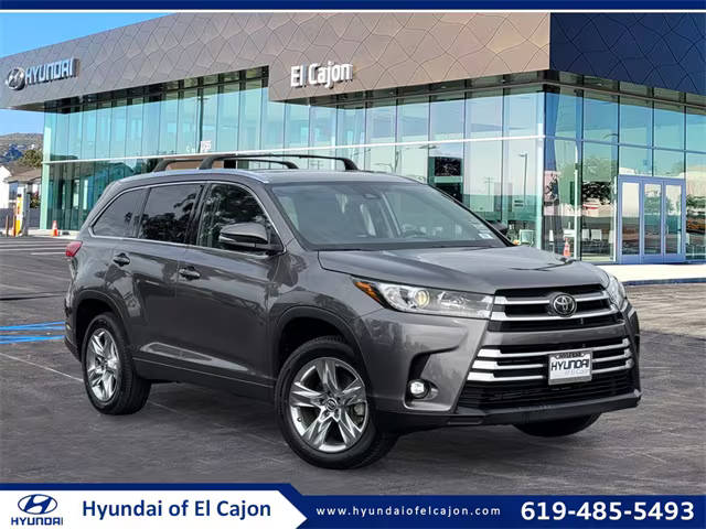 2019 Toyota Highlander Limited FWD photo