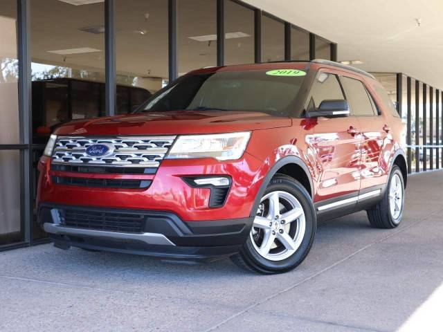 2019 Ford Explorer XLT FWD photo