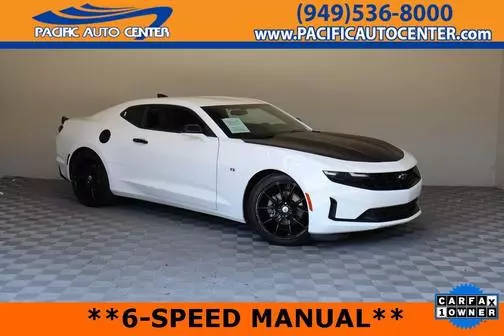 2019 Chevrolet Camaro 1LT RWD photo