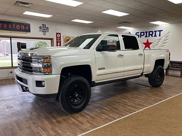 2019 Chevrolet Silverado 2500HD High Country 4WD photo