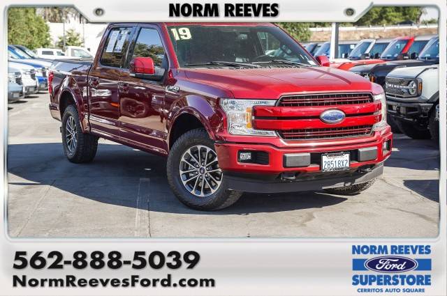 2019 Ford F-150 LARIAT 4WD photo