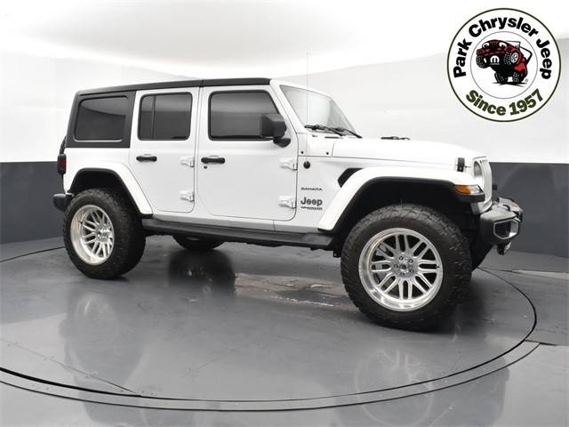 2019 Jeep Wrangler Unlimited Sahara 4WD photo