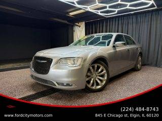 2018 Chrysler 300 Limited RWD photo