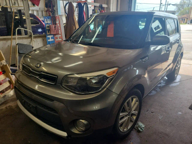2018 Kia Soul + FWD photo