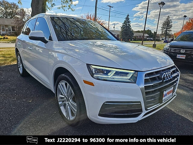 2018 Audi Q5 Tech Premium Plus AWD photo