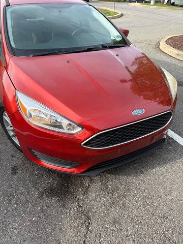 2018 Ford Focus SE FWD photo