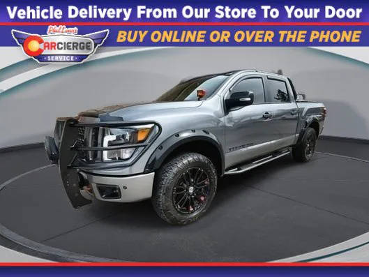 2019 Nissan Titan SV 4WD photo