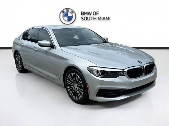 2019 BMW 5 Series 530i RWD photo