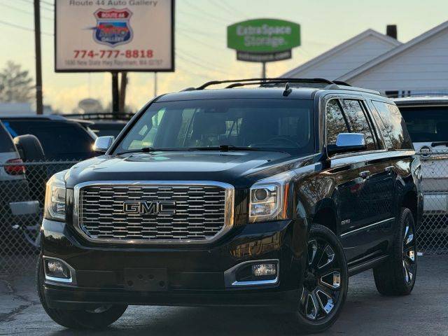 2019 GMC Yukon XL Denali 4WD photo