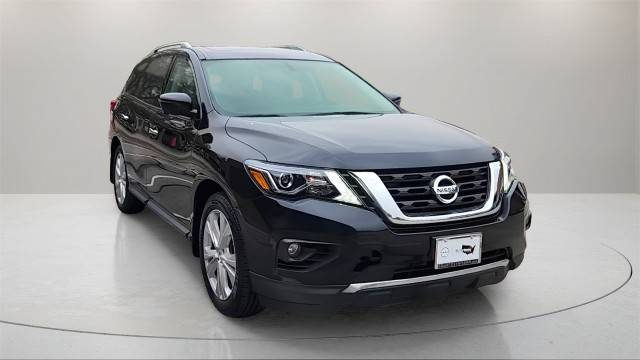 2019 Nissan Pathfinder SL 4WD photo