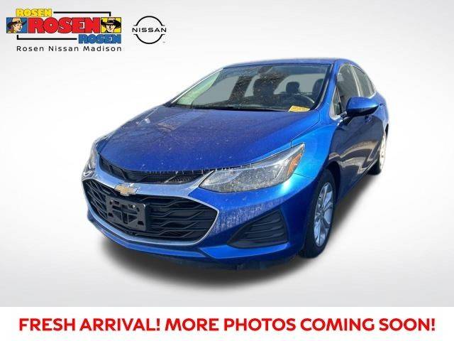 2019 Chevrolet Cruze LT FWD photo