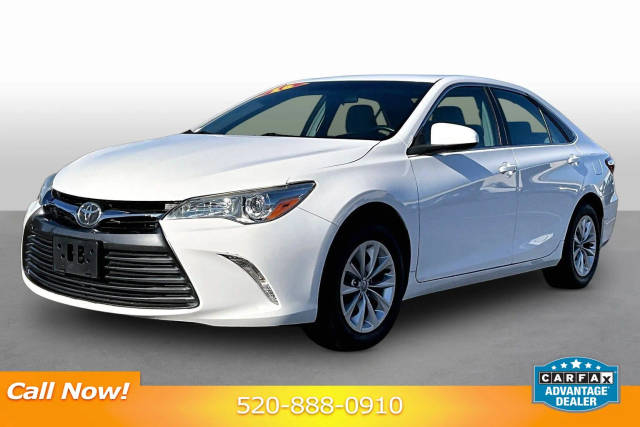 2016 Toyota Camry LE FWD photo