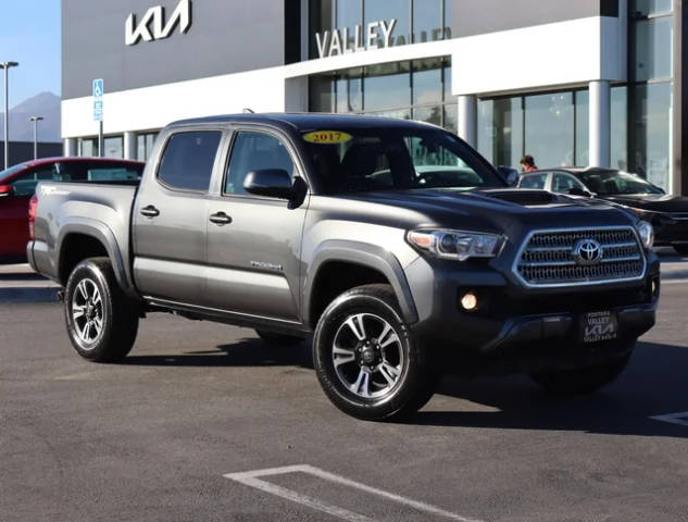 2017 Toyota Tacoma TRD Sport RWD photo