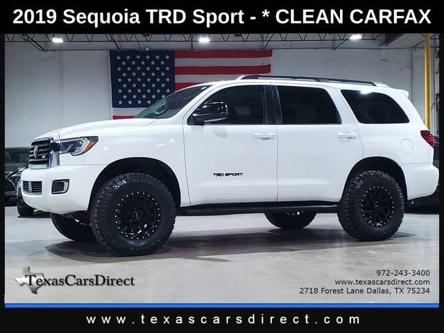 2019 Toyota Sequoia TRD Sport 4WD photo