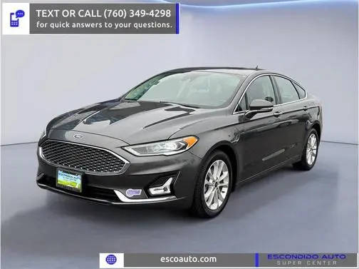 2019 Ford Fusion Energi Titanium FWD photo