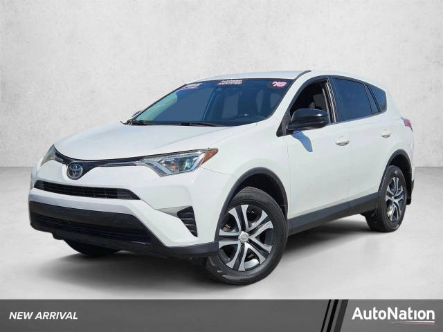 2018 Toyota RAV4 LE FWD photo