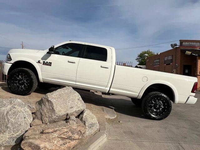 2018 Ram 3500 Laramie 4WD photo