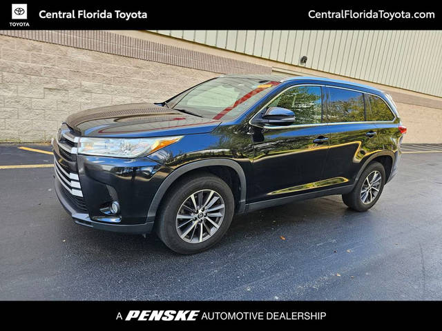 2019 Toyota Highlander XLE FWD photo