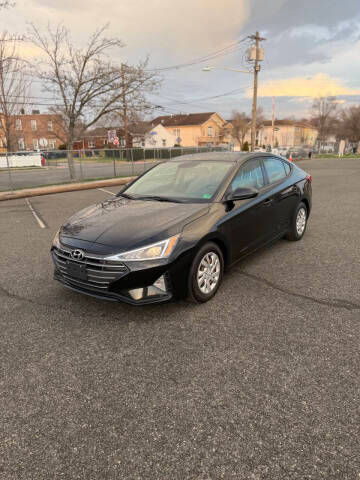 2019 Hyundai Elantra SE FWD photo