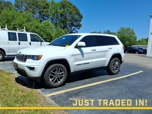 2019 Jeep Grand Cherokee Laredo E 4WD photo