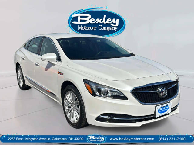 2018 Buick LaCrosse Essence FWD photo