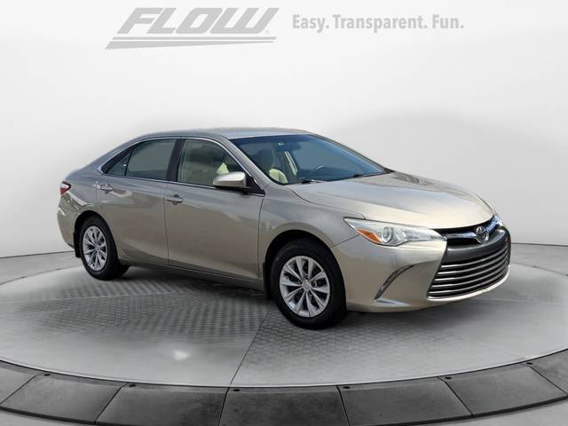 2015 Toyota Camry LE FWD photo