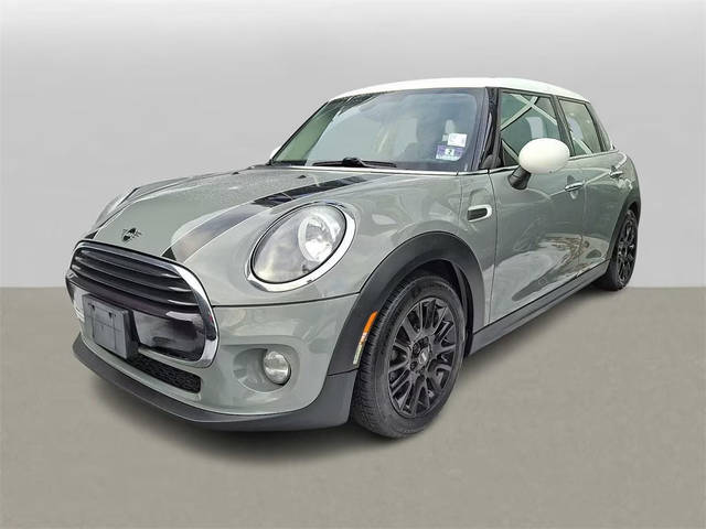 2019 MINI Hardtop 4 Door Cooper FWD photo