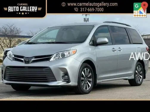 2019 Toyota Sienna XLE AWD photo