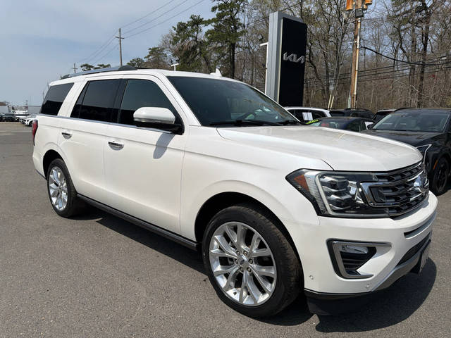 2019 Ford Expedition Limited 4WD photo