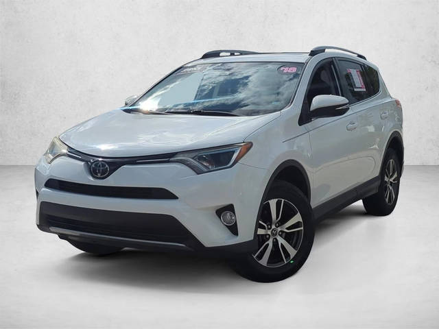 2018 Toyota RAV4 XLE FWD photo